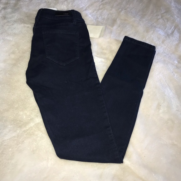 Fashion nova - Picture 3 of 3